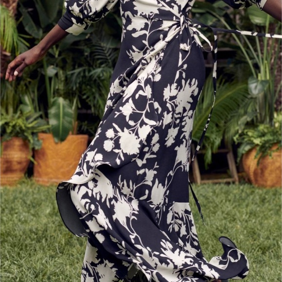 JOHANNA ORTIZ NWT x H&M. Long wrap dress - Picture 14 of 16